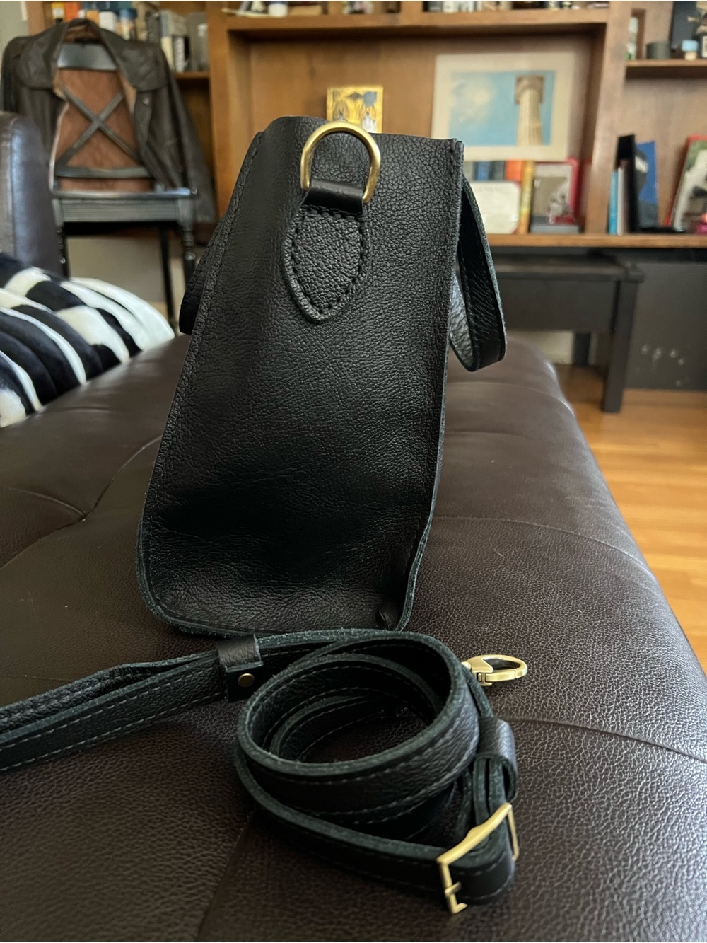 Portland Leather Black Pebble Lola Crossbody Tote with Removable Strap - Picture 5 of 10